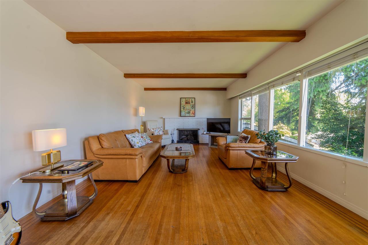 1082 Calverhall Street, North Vancouver, British Columbia   - Photo 4 - R3029021