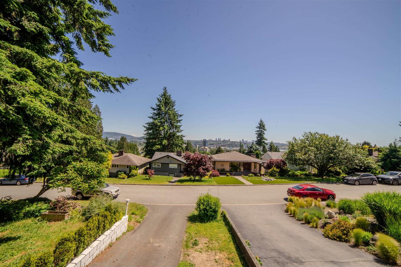 1082 Calverhall Street, North Vancouver, British Columbia   - Photo 6 - R3029021