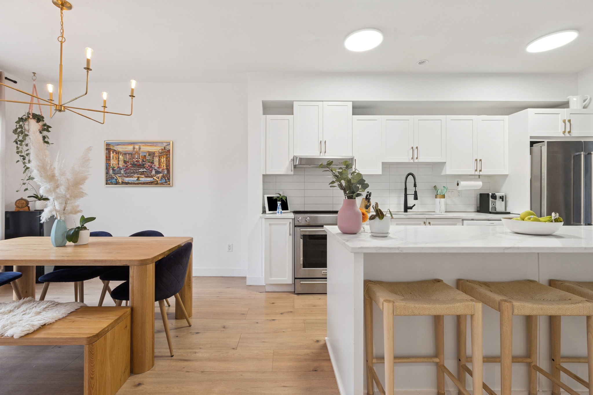 772 Orwell Street, North Vancouver, British Columbia  V7J 0A - Photo 3 - R3048548