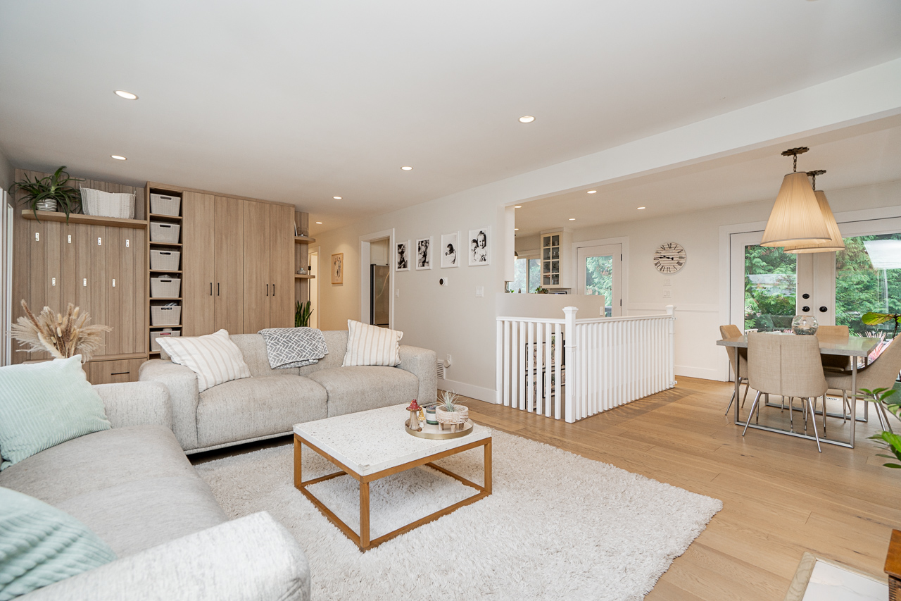 1361 E 15th Street, North Vancouver, British Columbia  V7J 1K - Photo 4 - R3174771