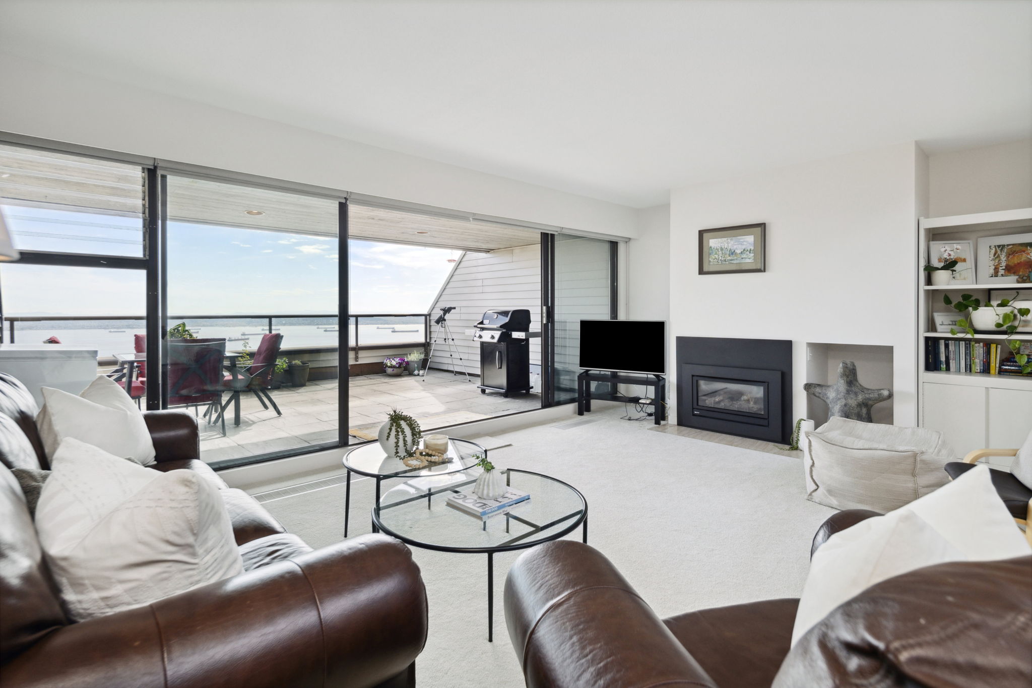 47 2250 Folkestone Way, West Vancouver, British Columbia   - Photo 2 - R3005889