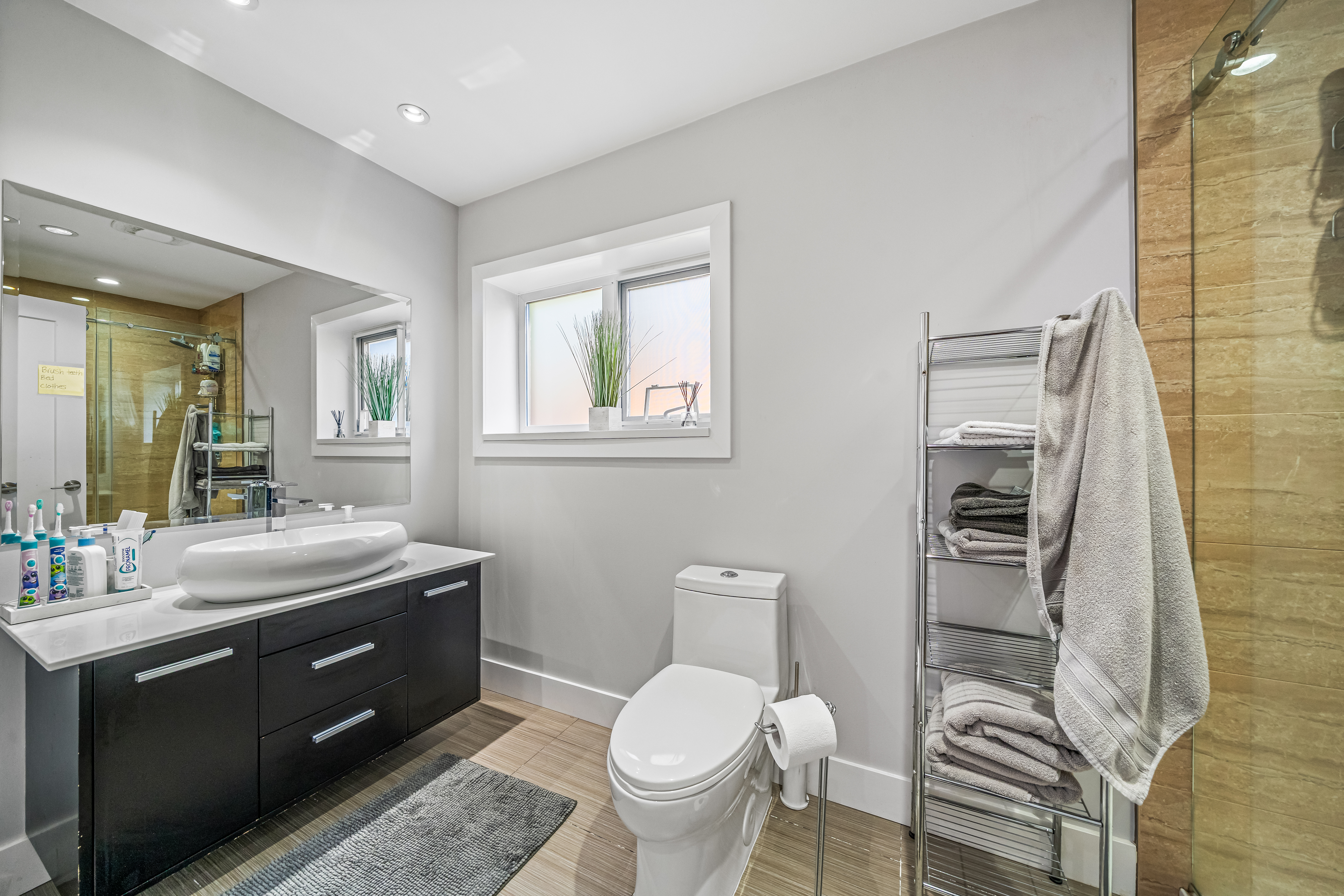3630 Bluebonnet Road, North Vancouver, British Columbia  V7R 4E - Photo 14 - R3064030