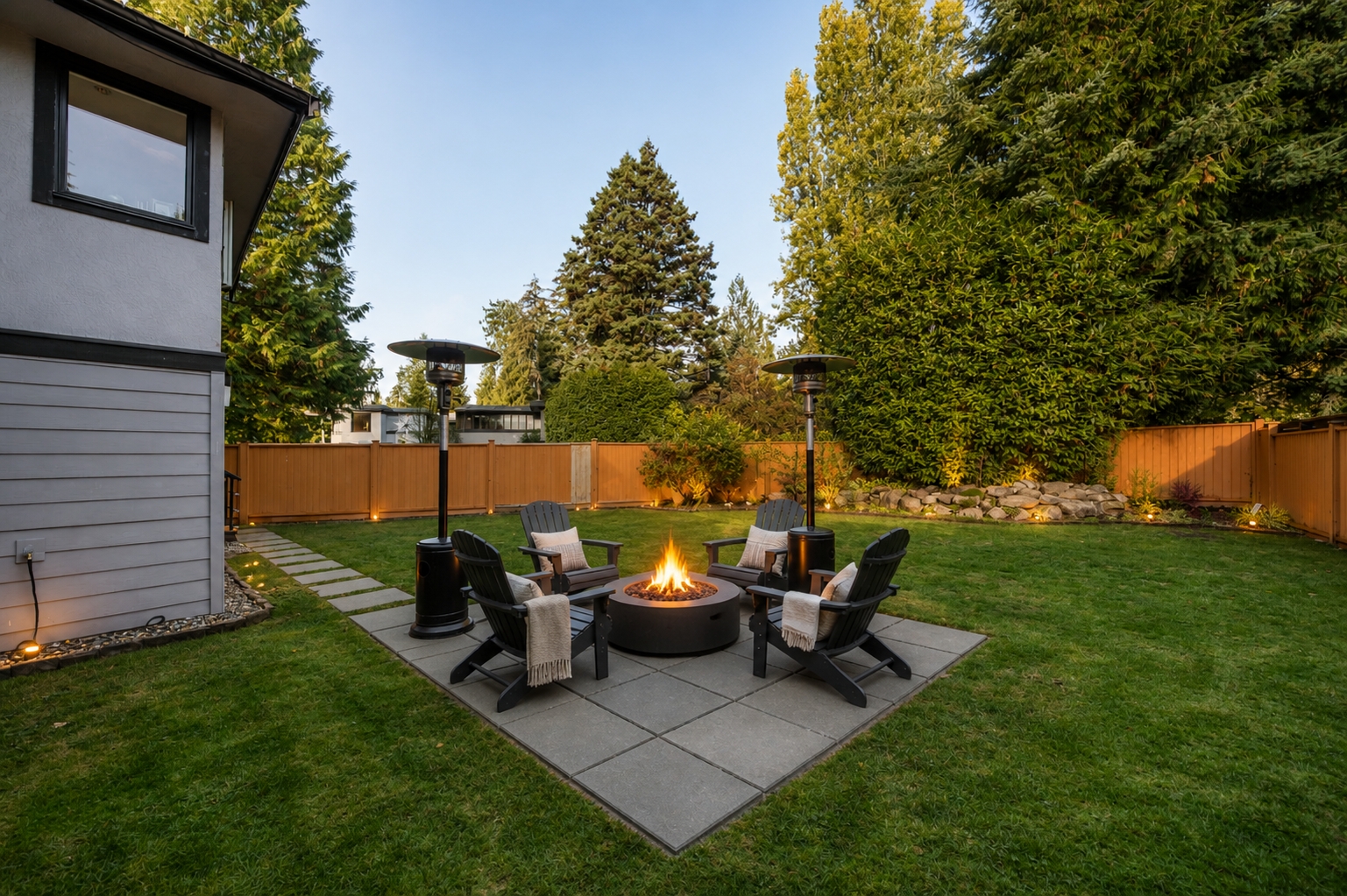 3630 Bluebonnet Road, North Vancouver, British Columbia  V7R 4E - Photo 15 - R3064030