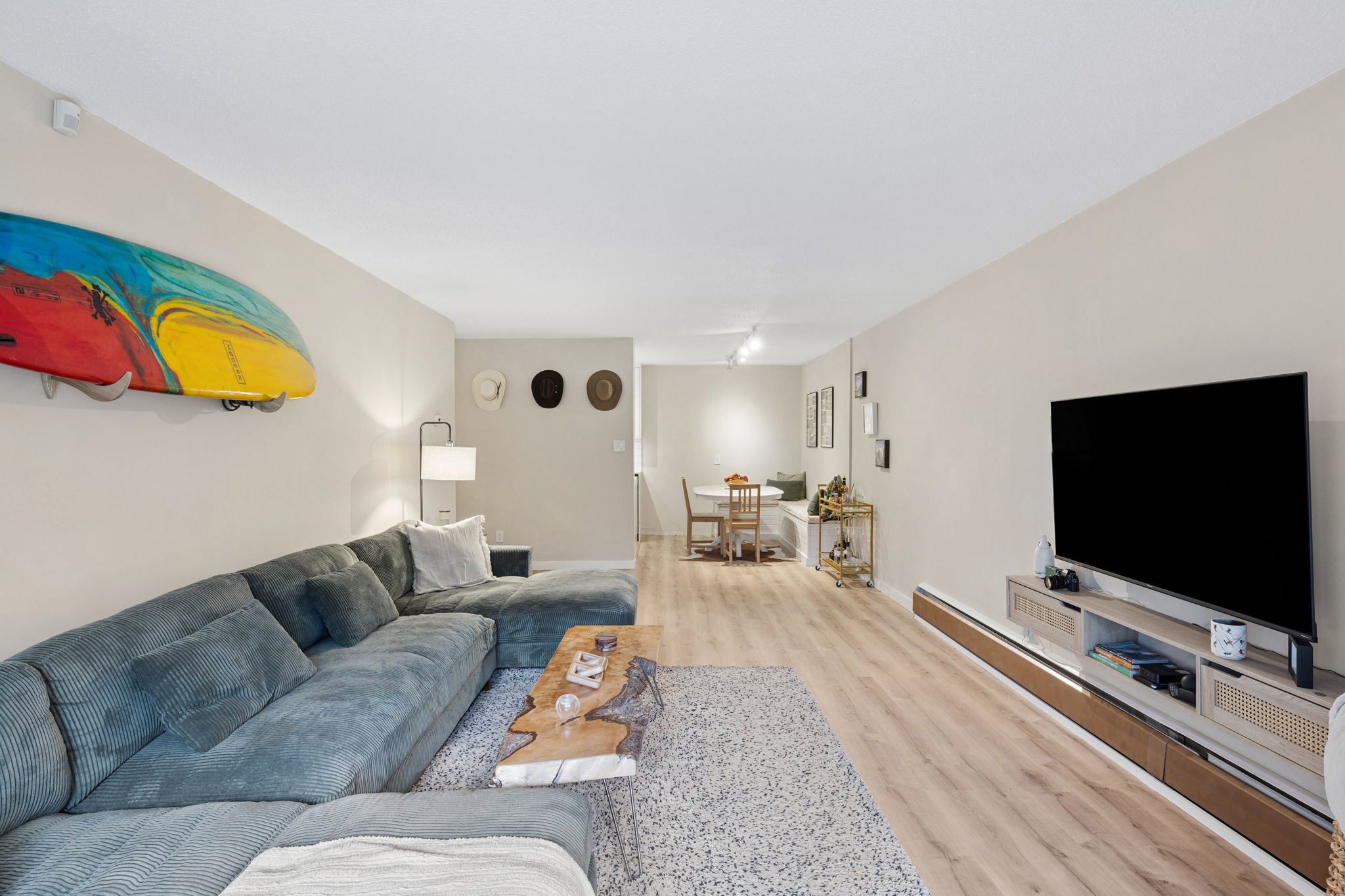 101 175 E 5th Street, North Vancouver, British Columbia  V7L 1L3 - Photo 3 - R3098038