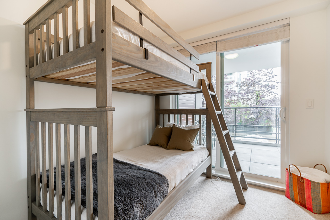 Th3 128 E 8th Street, North Vancouver, British Columbia   - Photo 9 - R2817990