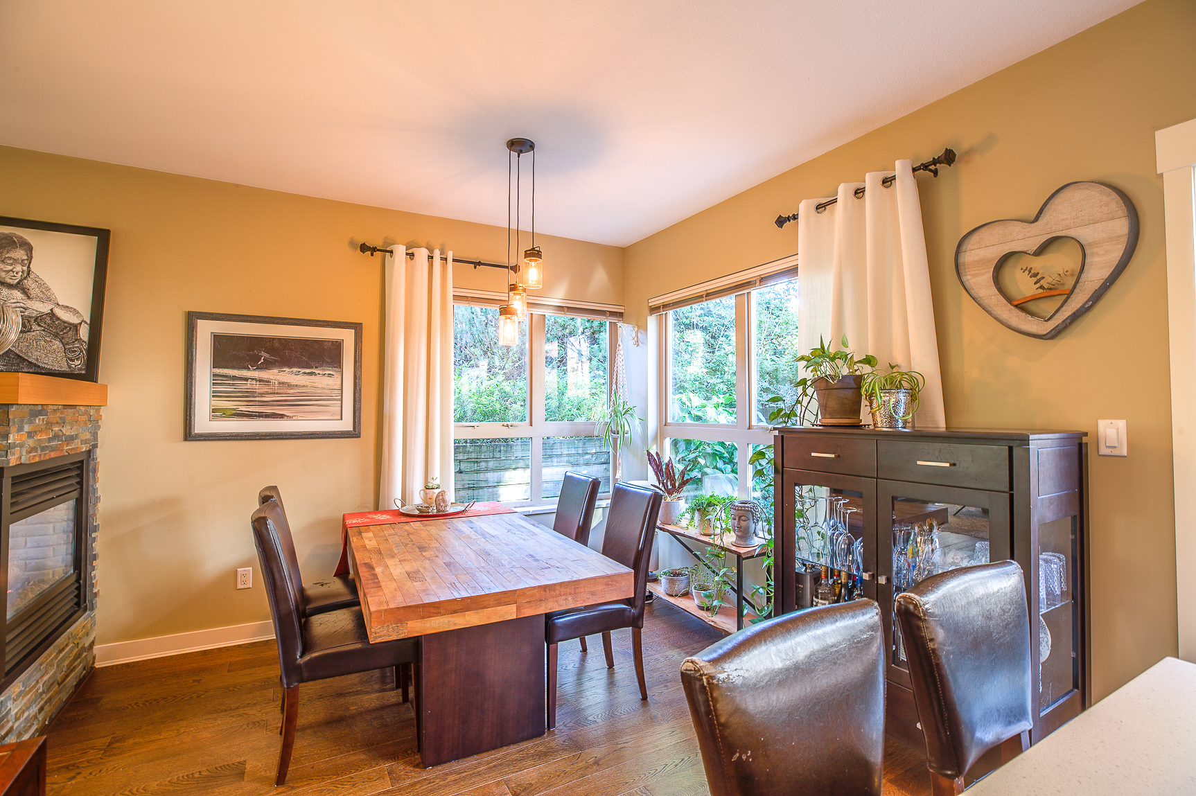 2994 Chesterfield Avenue, North Vancouver, British Columbia   - Photo 2 - R2630537