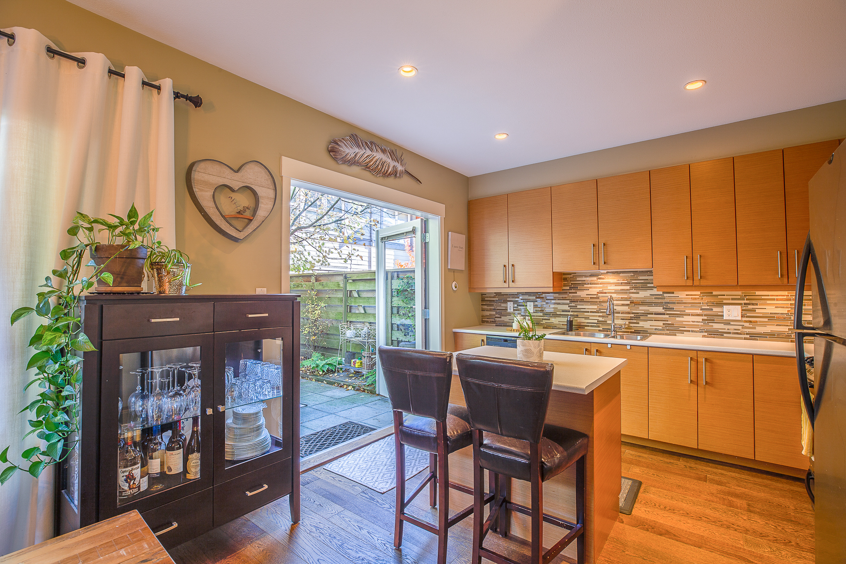 2994 Chesterfield Avenue, North Vancouver, British Columbia   - Photo 3 - R2630537