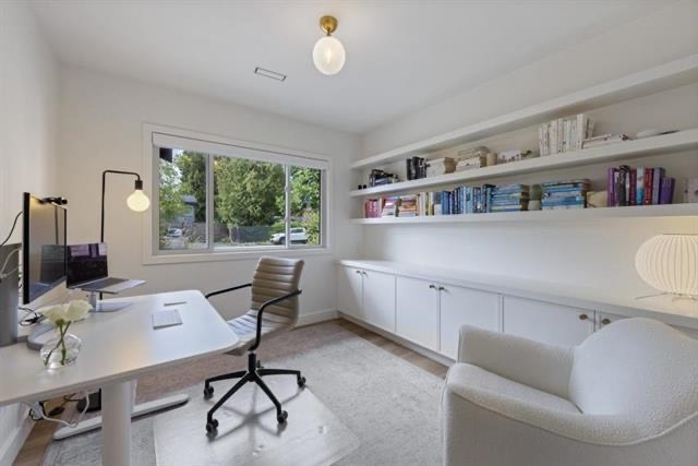2680 Edgemont Boulevard, North Vancouver, British Columbia   - Photo 12 - R2928604
