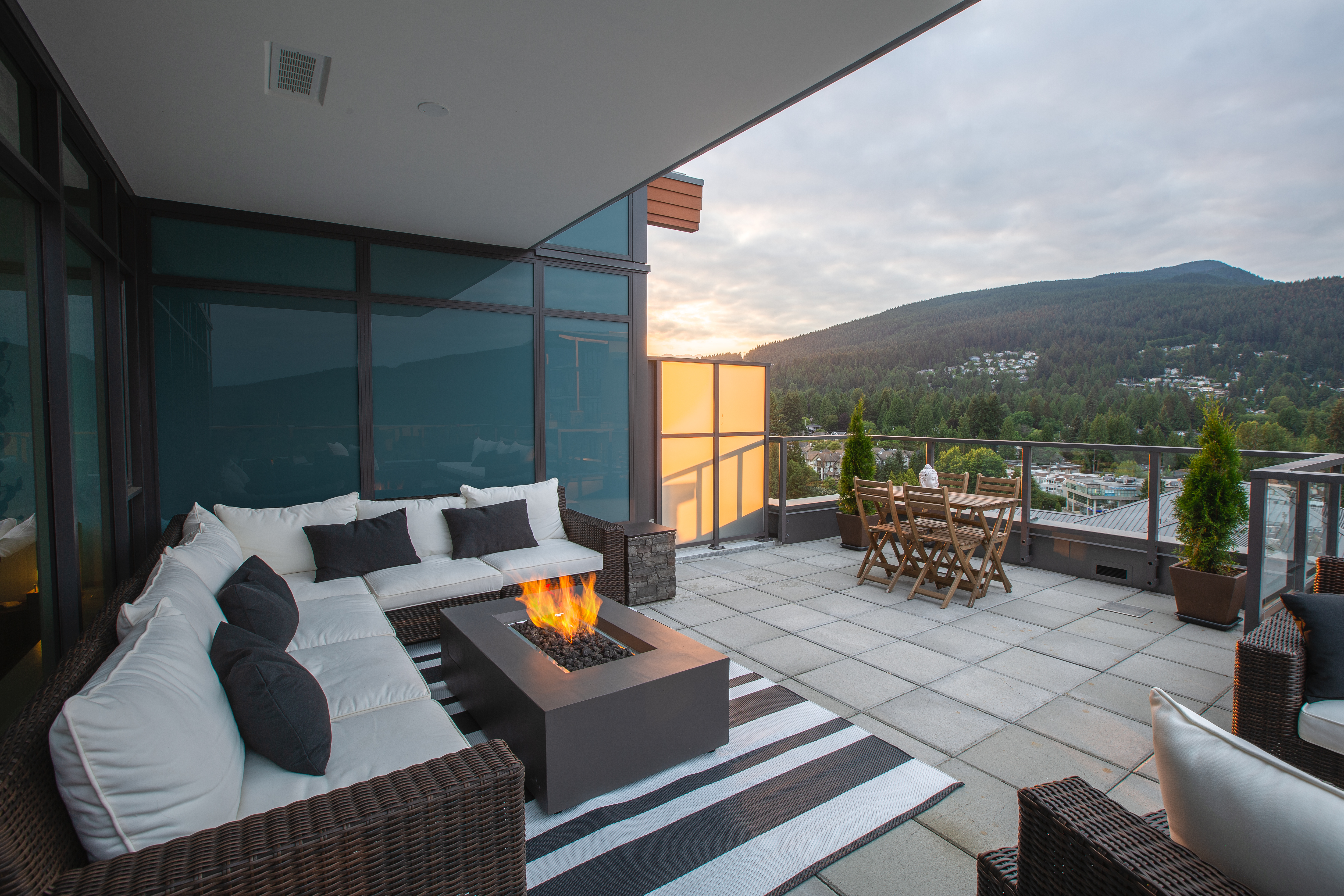 1101 1210 E 27th Street, North Vancouver, British Columbia   - Photo 13 - iejqrt