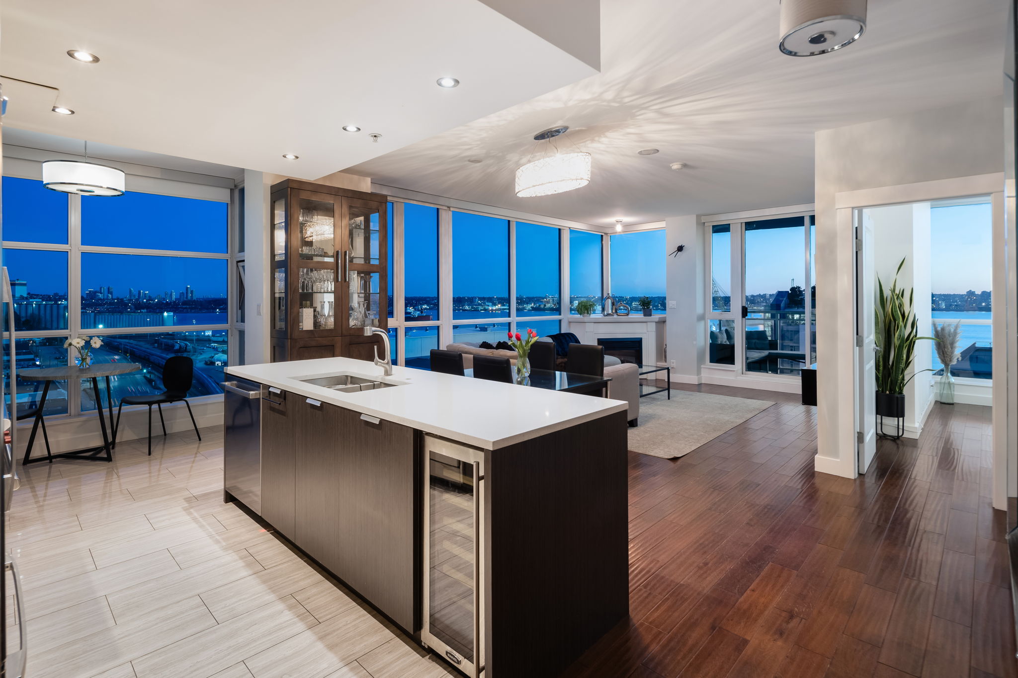 1603 188 Esplanade E, North Vancouver, British Columbia