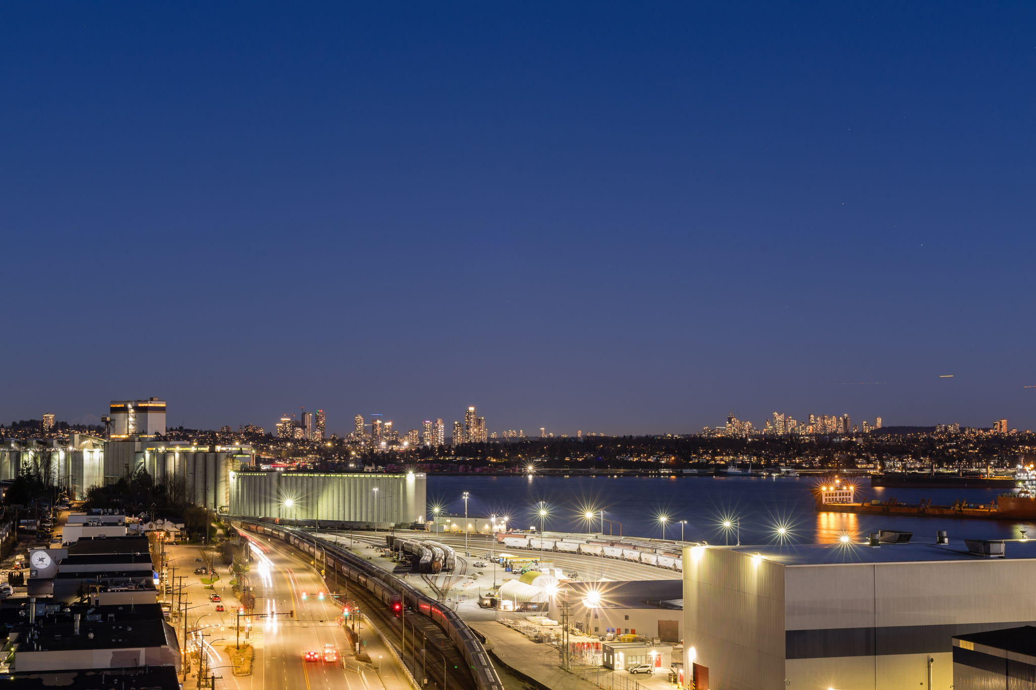 1603 188 Esplanade E, North Vancouver, British Columbia   - Photo 21 - R3100526