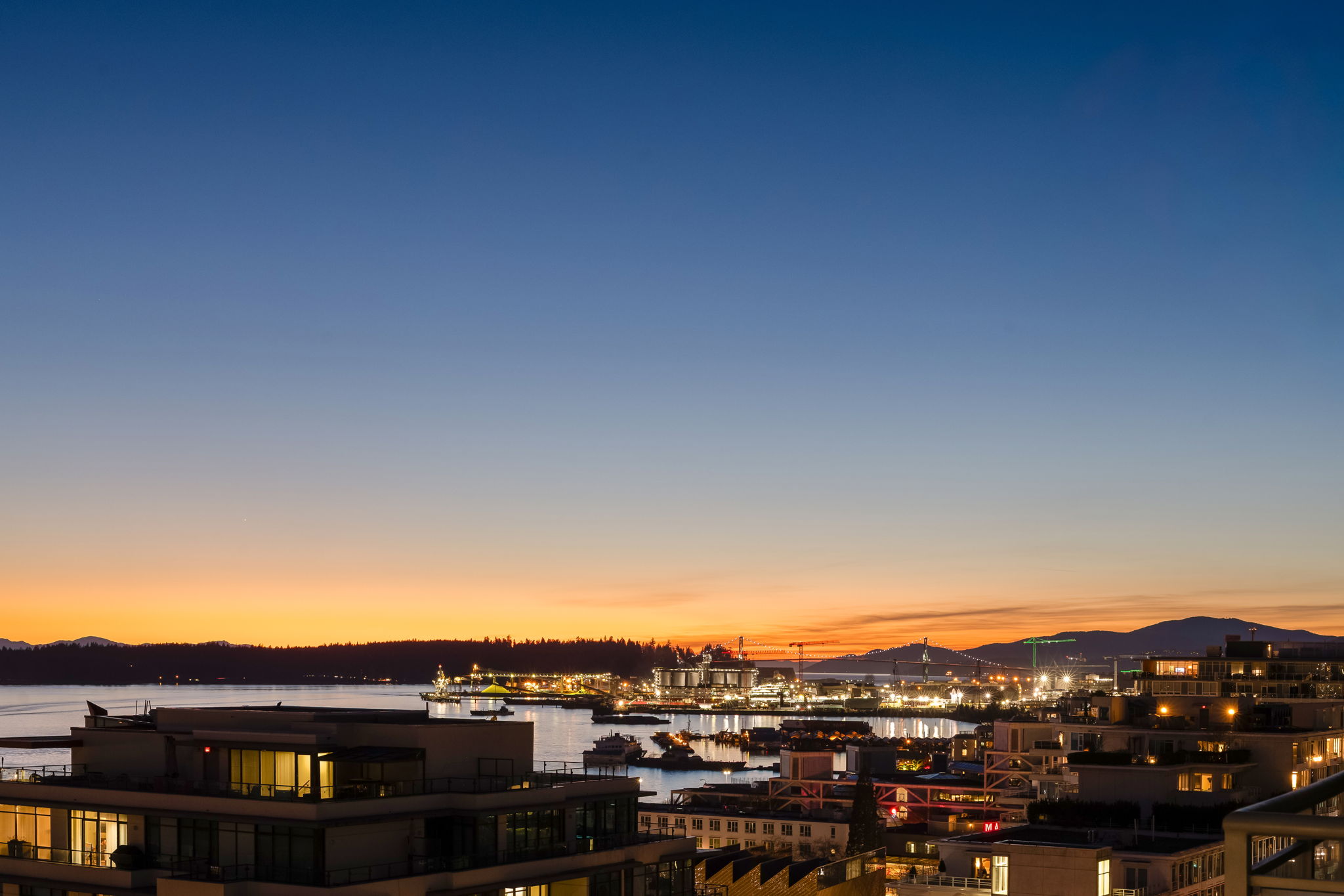 1603 188 Esplanade E, North Vancouver, British Columbia   - Photo 22 - R3100526