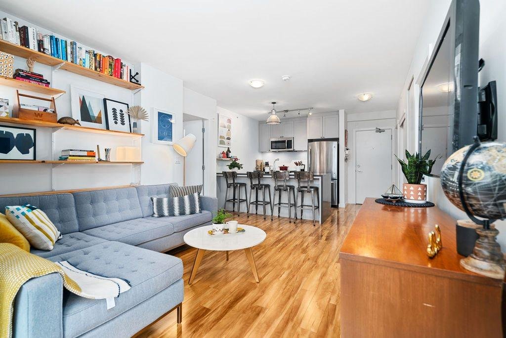 317 289 E 6th Avenue, Vancouver, British Columbia