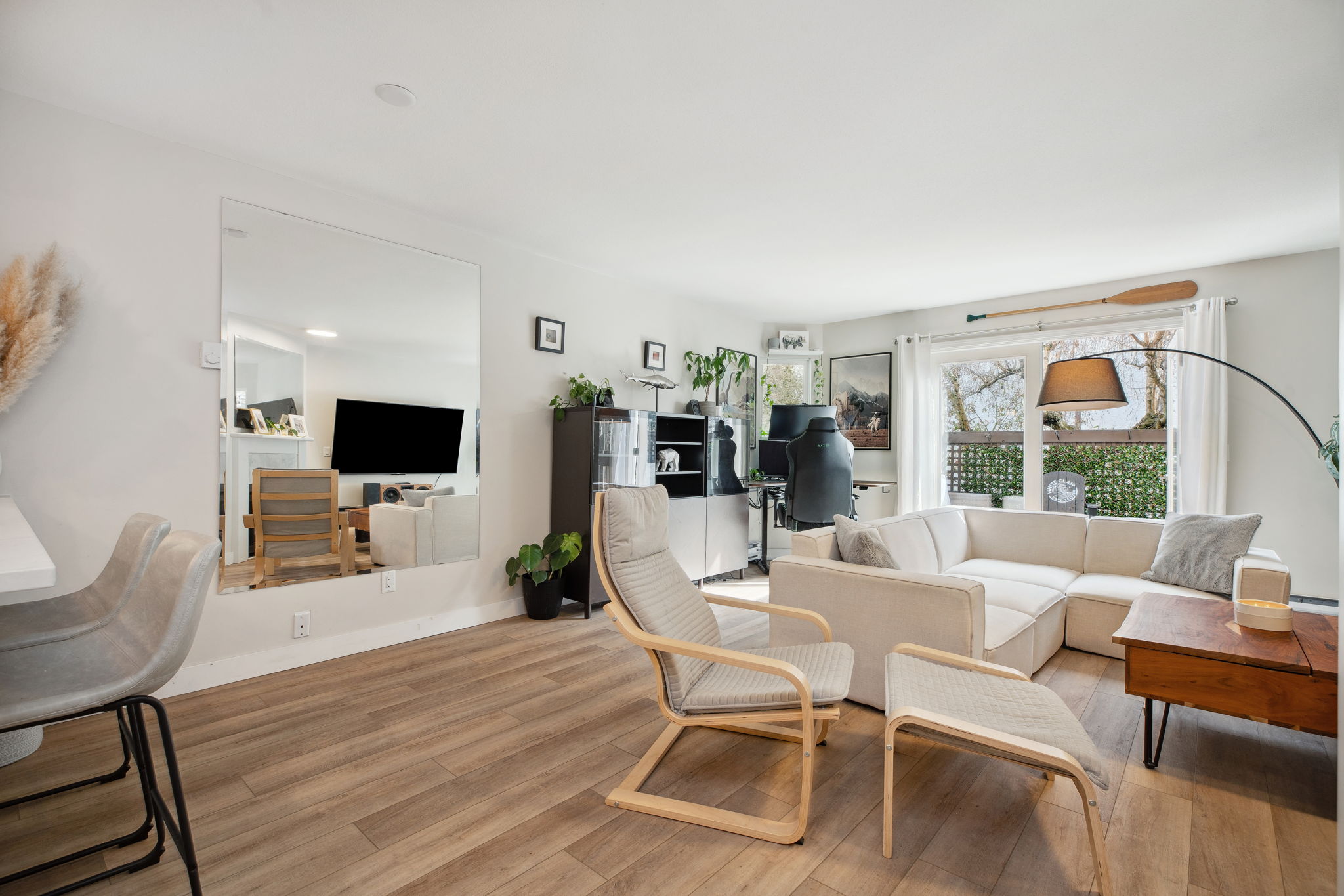 102 1535 Chesterfield Avenue, North Vancouver, British Columbia   - Photo 11 - R2983977